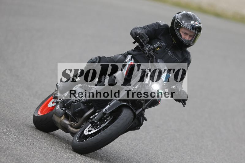 /09 19.04.2026  Caremotion get faster ADR/Gruppe gruen/4